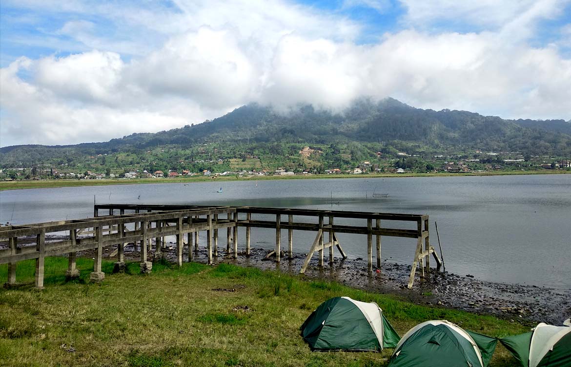 Danau Buyan