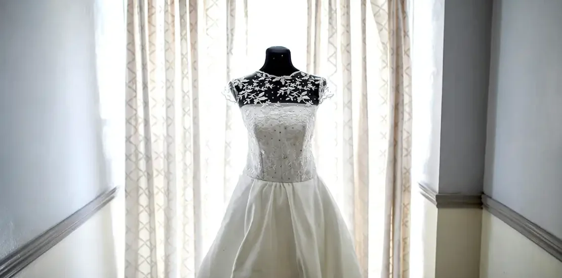 Bahan untuk Gaun Pengantin