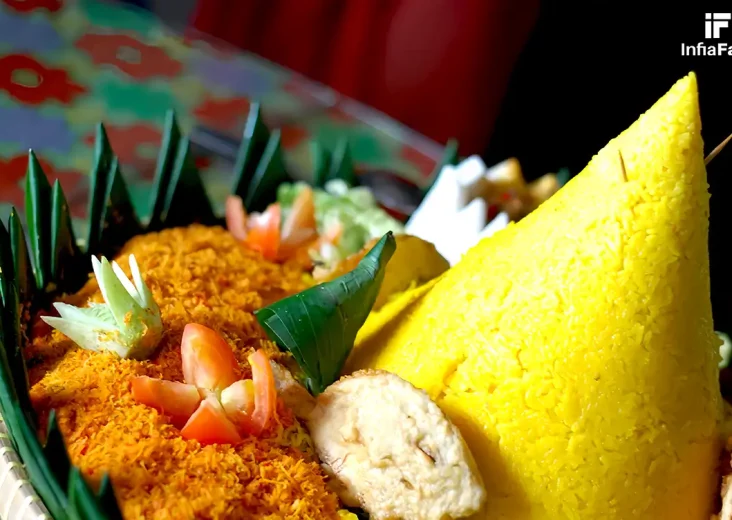 Acara yang Menjanjikan Nasi Kuning dan Nasi Tumpeng