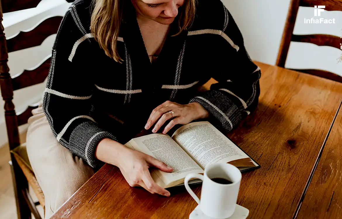 Novel dalam Berbagai Dimens